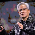 《NVIDIA 發表最新 Blackwell Ultra AI 晶片，效能再升級、2026 年新架構 Vera Rubin 接棒》