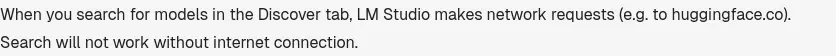 LM Studio Discover 與 Chat 分頁的實際操作畫面